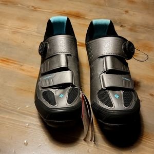 Mountain Bike Shoes